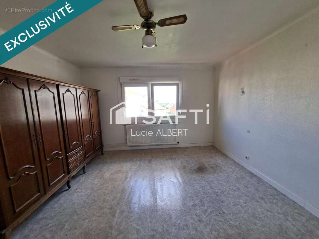 Maison 114 m² à Grostenquin  - photo 6