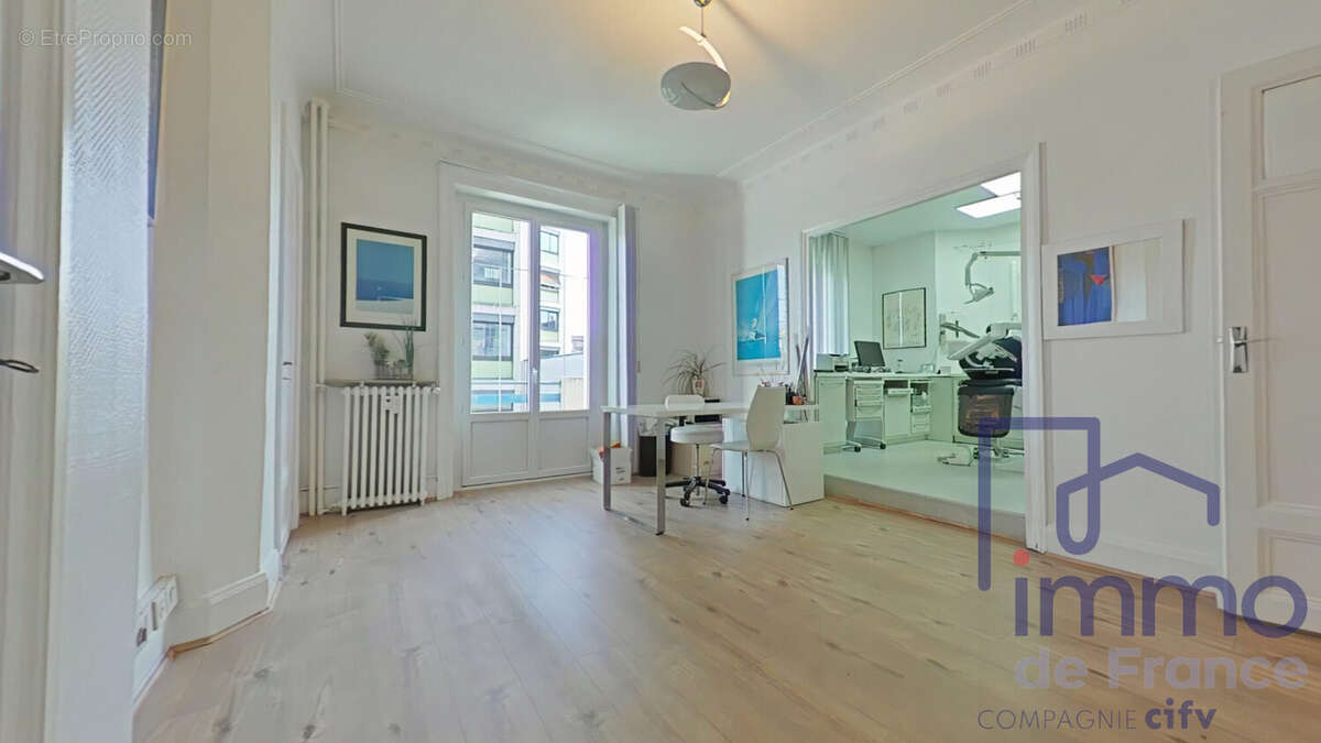 Appartement à SAINT-ETIENNE