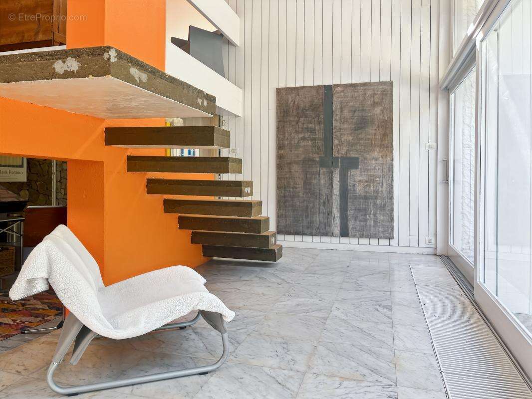Maison d’architecte signée Claude Calmette, au cœur de Loriol-sur-Drôme - photo 2