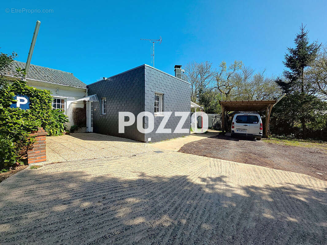 Maison à MUNEVILLE-LE-BINGARD