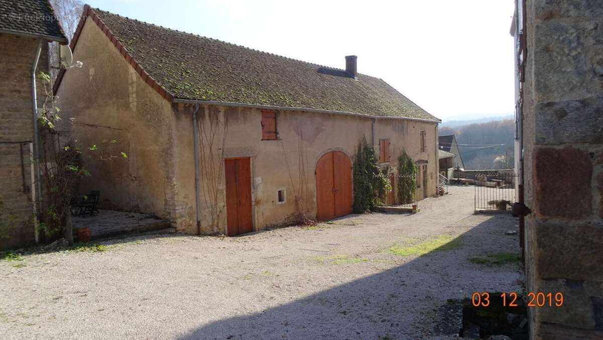 Maison à CHARRECEY