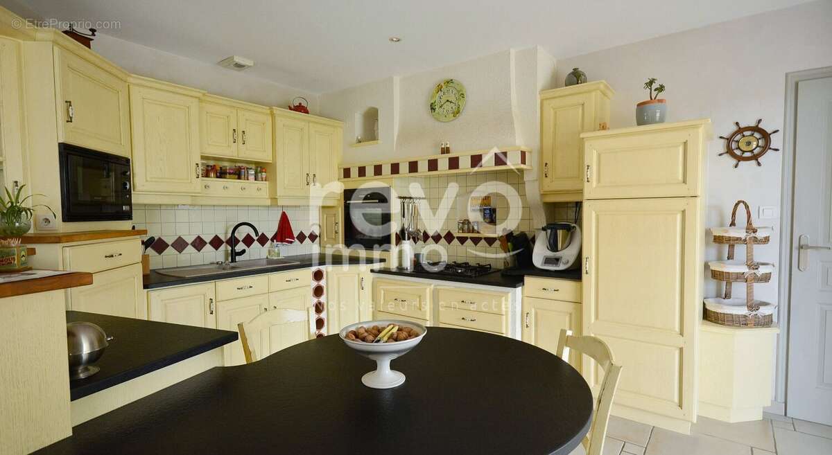Maison de plain-pied 135 m²  Prestations de qualité - photo 5