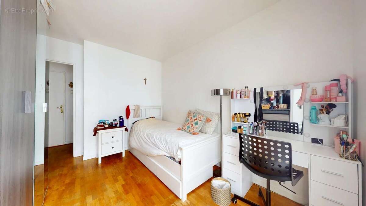 Appartement à MONTIGNY-LE-BRETONNEUX