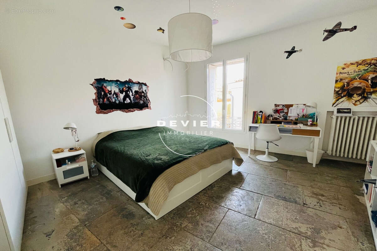 Maison à SAINT-GENIES-DES-MOURGUES