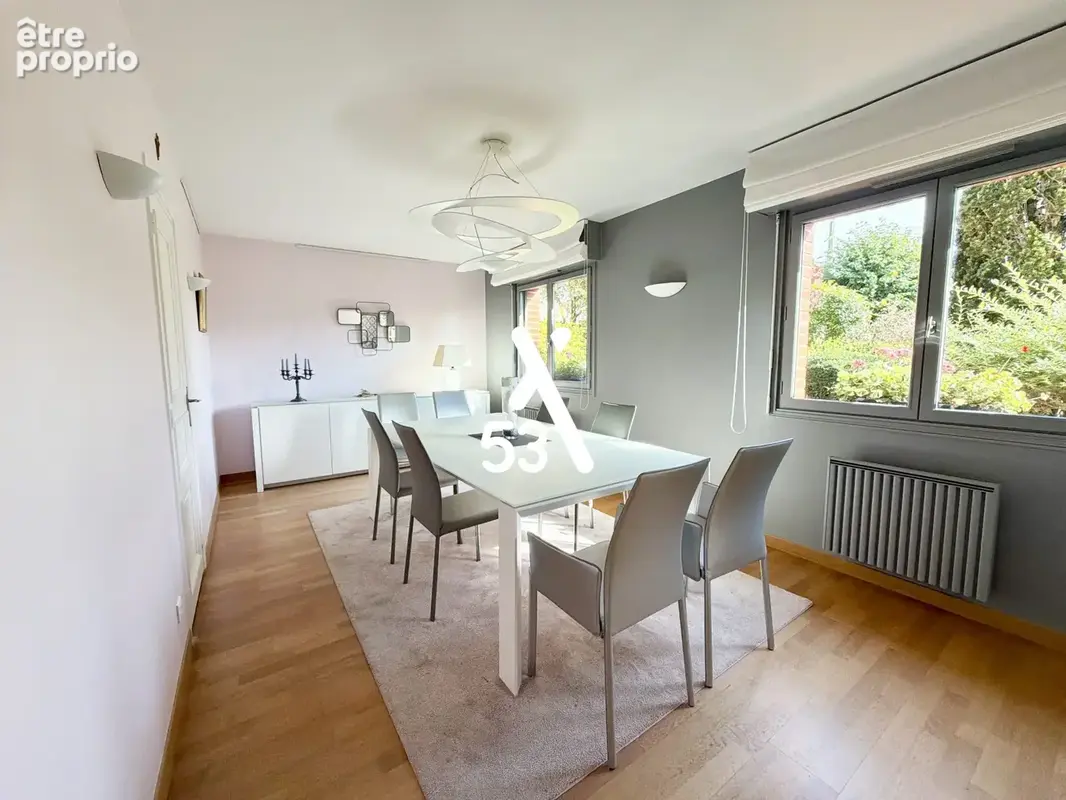 Maison 6 pièces 158 m² à vendre à Aire-Sur-La-Lys (62120) - photo 8