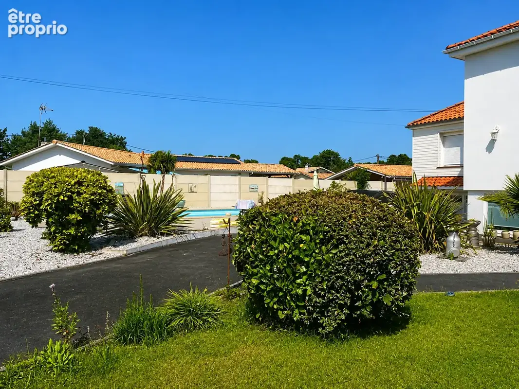 Maison tout confort dans quartier calme sur un grand terrain de plus de 1000m2 - photo 3