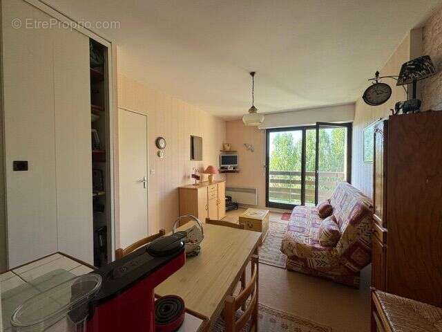 Appartement À Vendre - photo 3