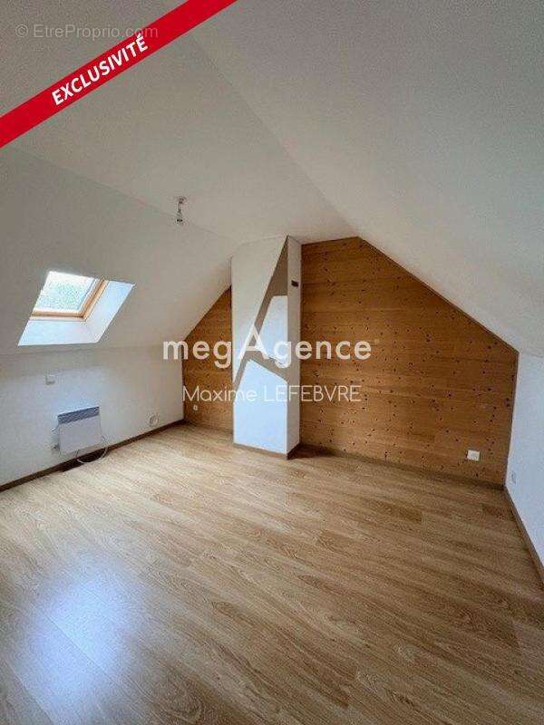 Maison à DOMLEGER-LONGVILLERS