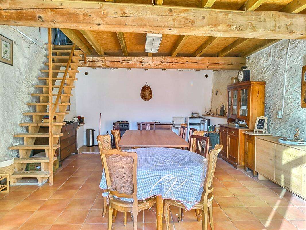 Maison à QUILLAN