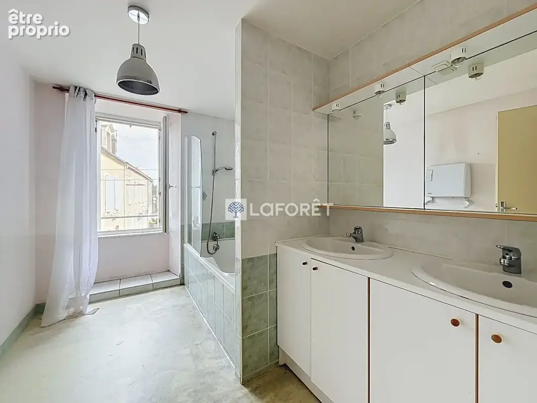 Ensemble immobilier deux logements Beaulieu Sous Parthenay - photo 12