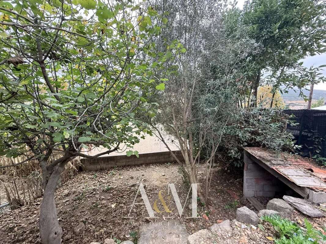 Maison à VILLEVEYRAC