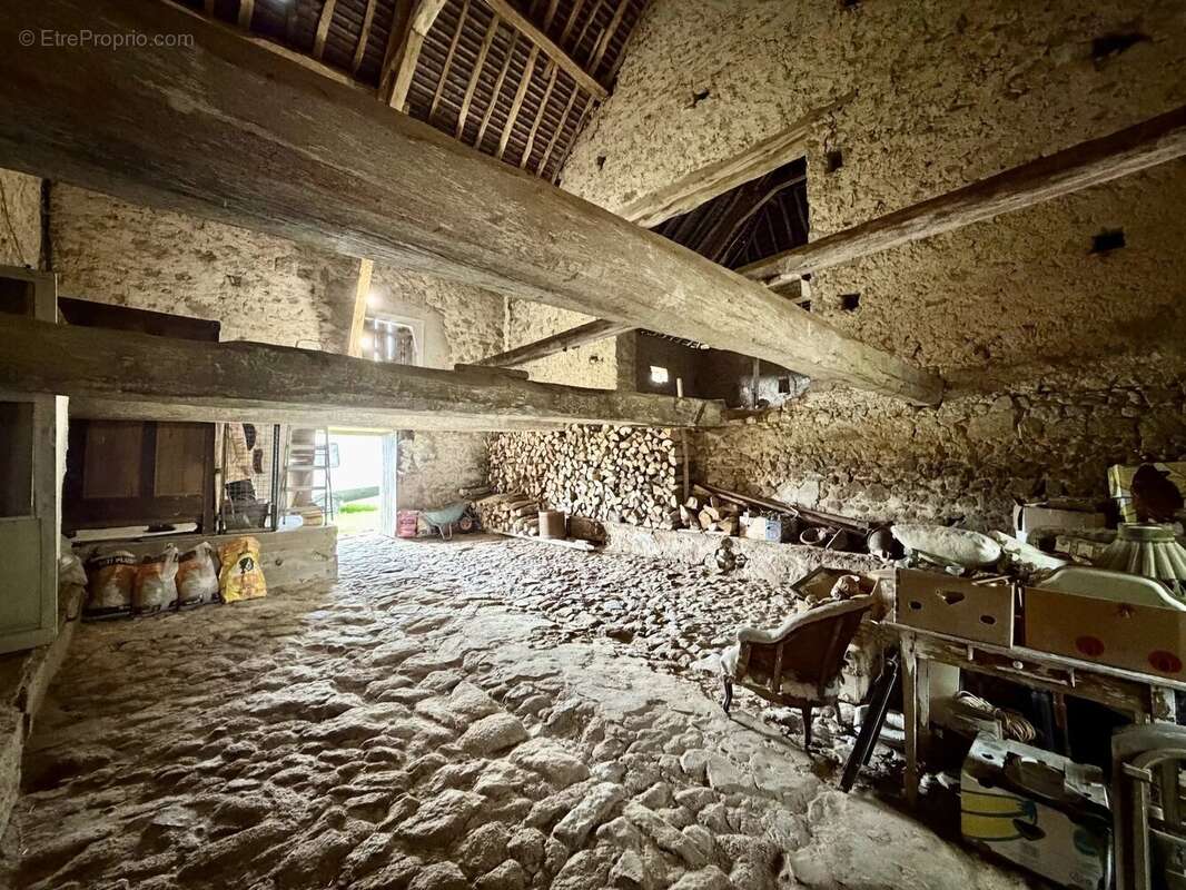 Maison à CHATEAU-CHINON(CAMPAGNE)