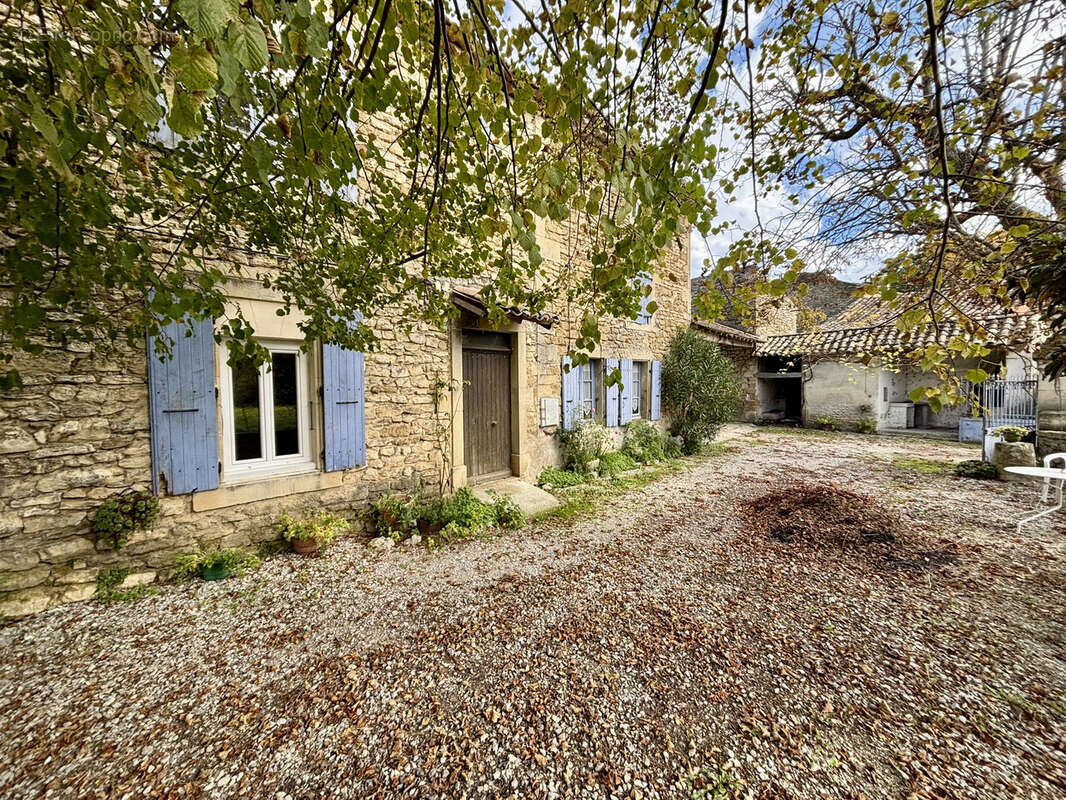 Maison à COLONZELLE
