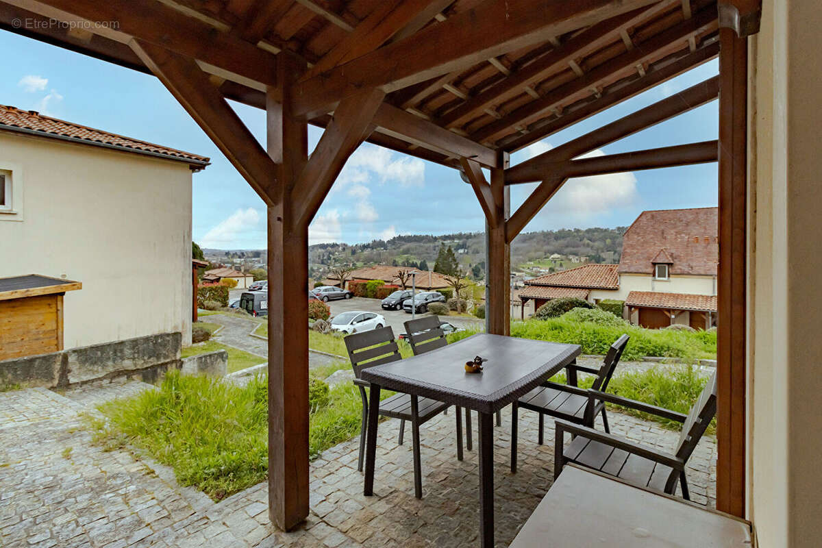 Appartement à SARLAT-LA-CANEDA