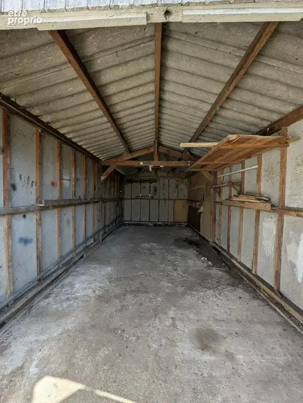 POMEROL Garage 30m² sur parcelle 70m² - 25 000€ - photo 3