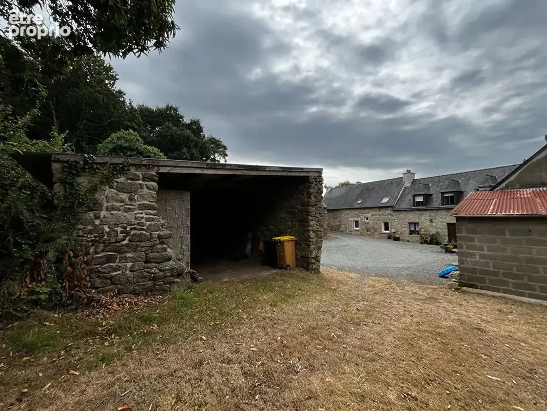 Saint-Brandan - Ensemble Immobilier - 2 Maisons et dépendances - photo 12