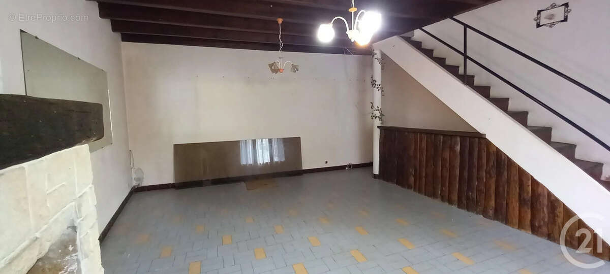 Maison à SABLONS