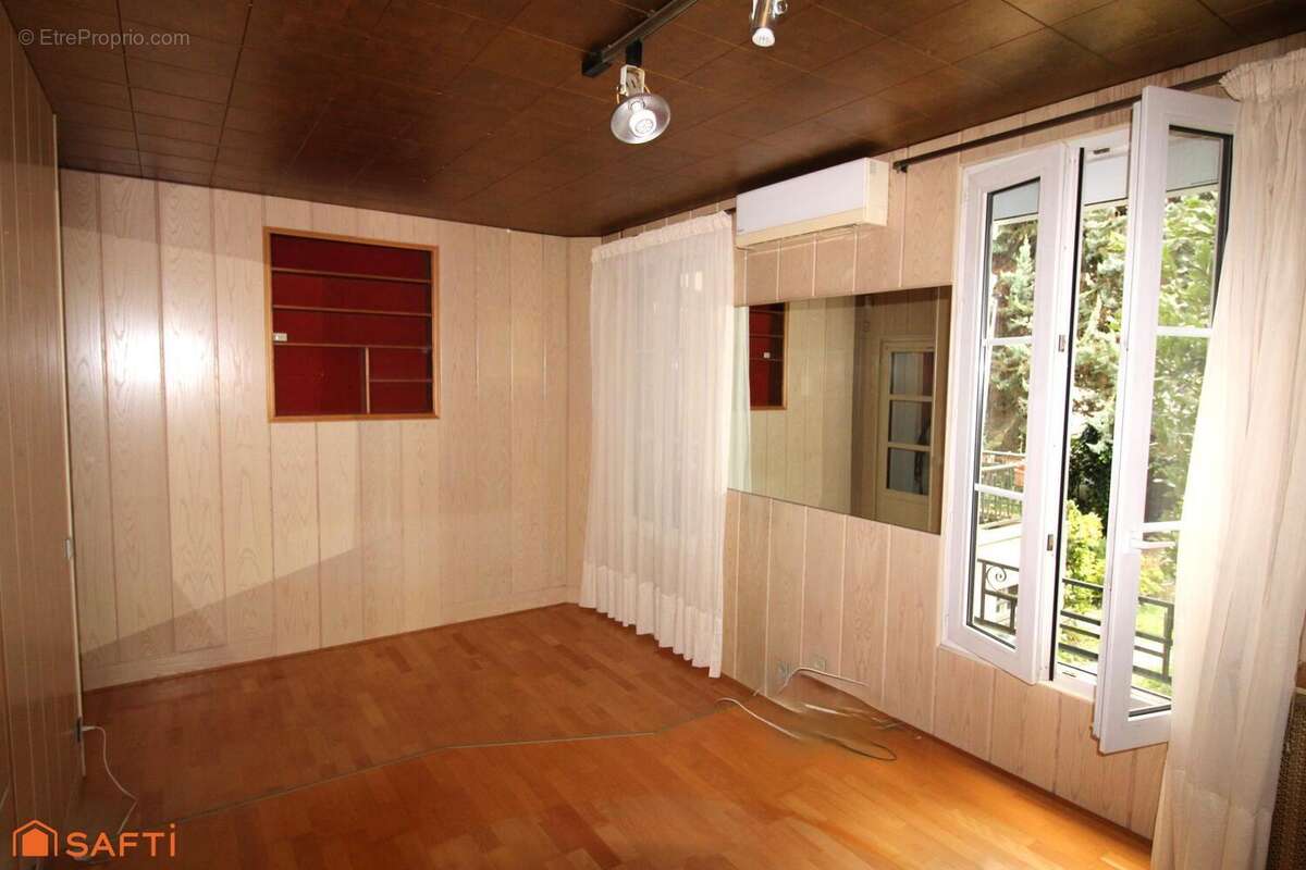 Photo 2 - Maison à BOURG-LA-REINE