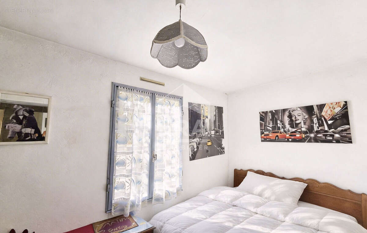 Maison à CAGNES-SUR-MER