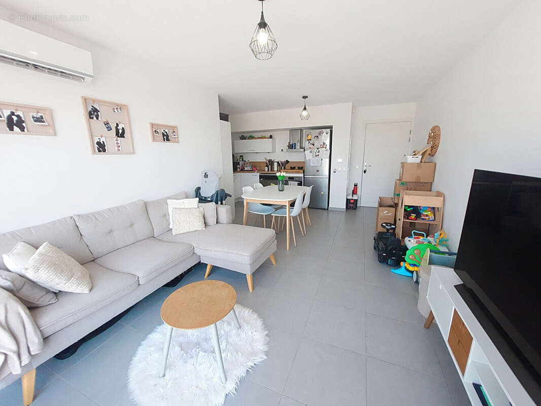 Appartement à MARSEILLE-12E