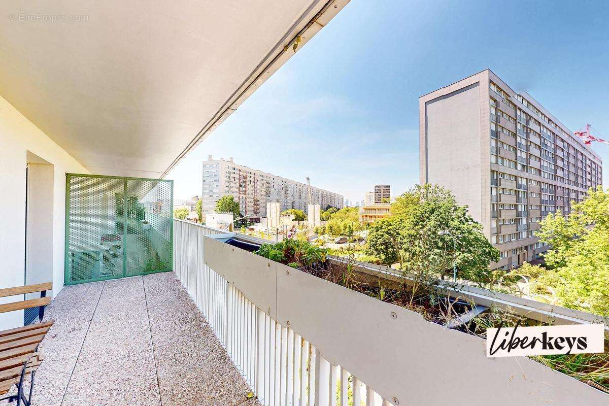 Appartement à GENNEVILLIERS