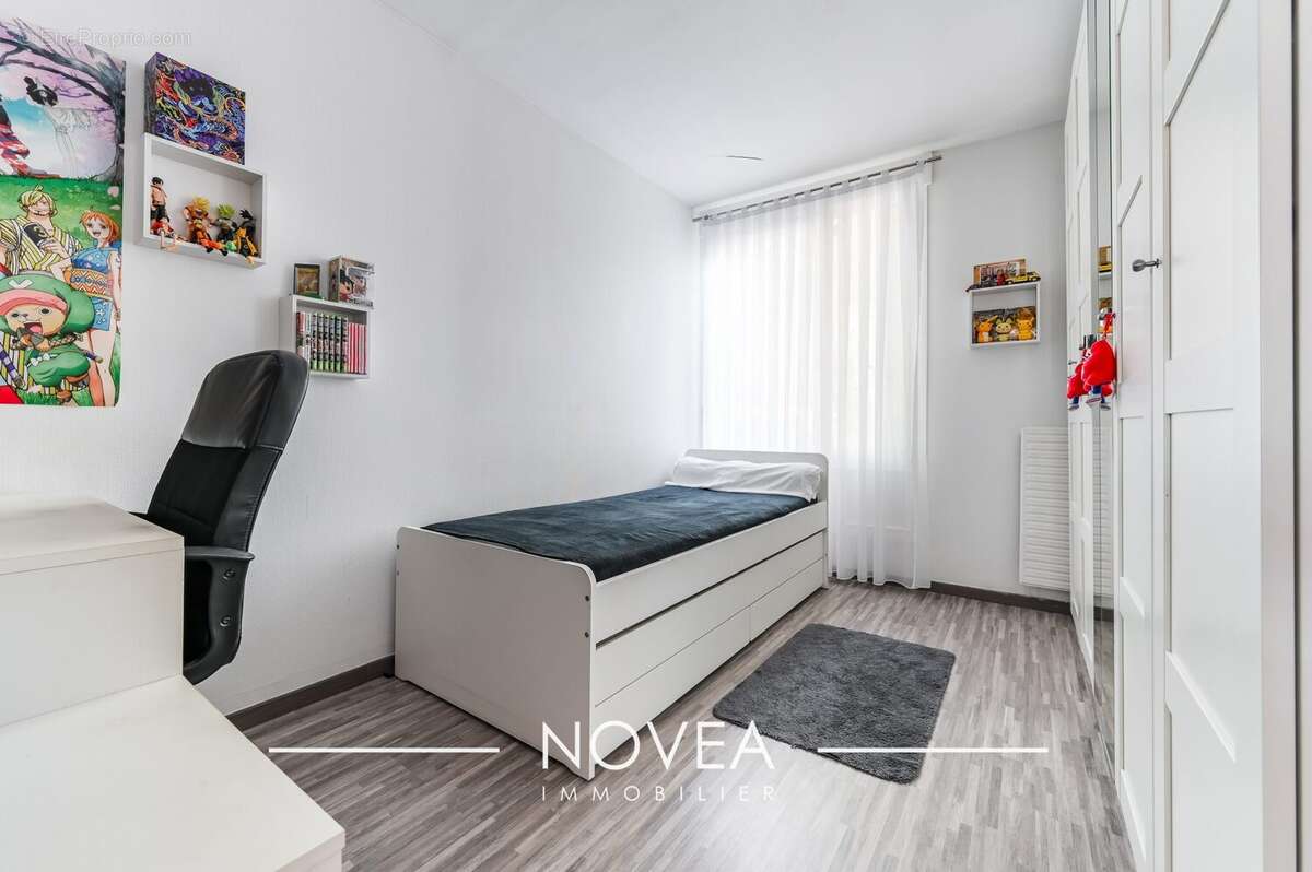 Appartement à VAULX-EN-VELIN