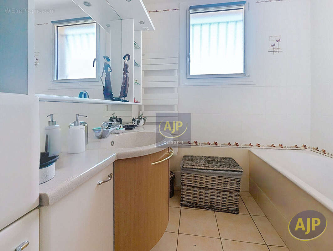 Maison  89.08 m2 2 chambres La Bruffiere - photo 9