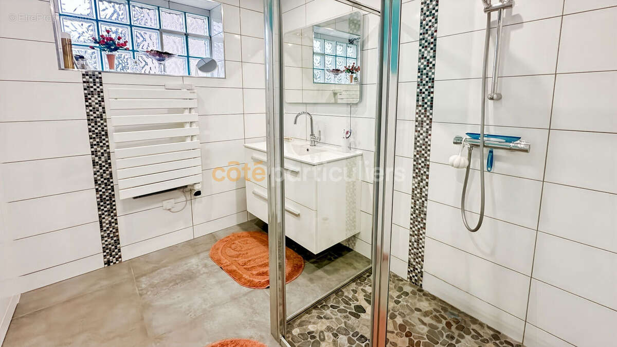 Bel appartement 3 pieces a brie -comte-robert quartier poste/hopital - photo 8