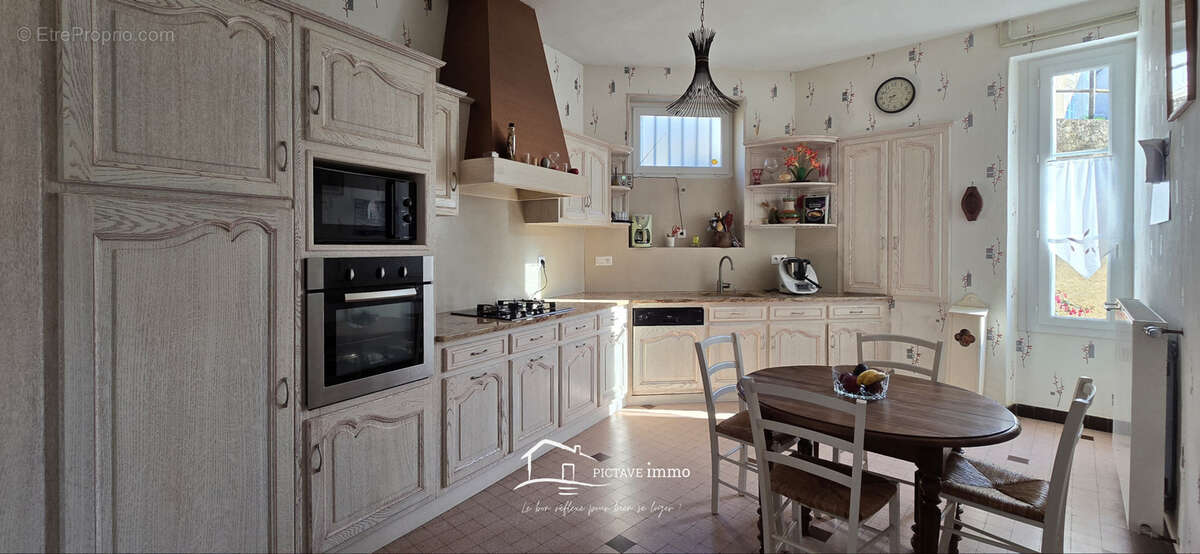 Maison de caractère 19ème siècle - 234m2 - terrain 1320m2 - photo 7