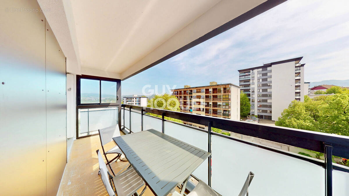 Appartement à CRAN-GEVRIER