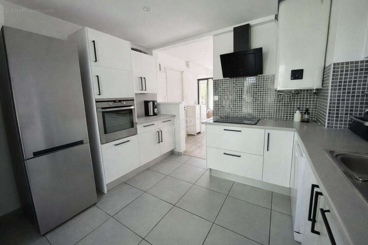 Appartement à MARIGNANE
