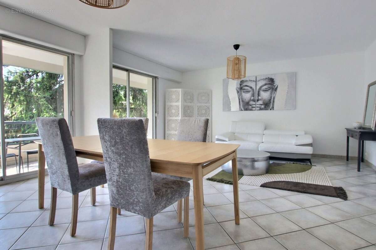 Appartement 79 m² à Clermont-Ferrand  - photo 2
