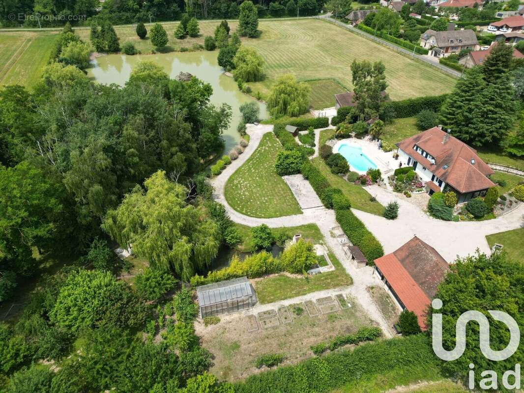 Photo 2 - Maison à MERVANS