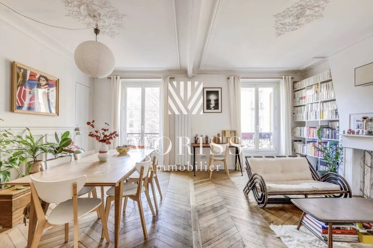 Appartement à PARIS-11E