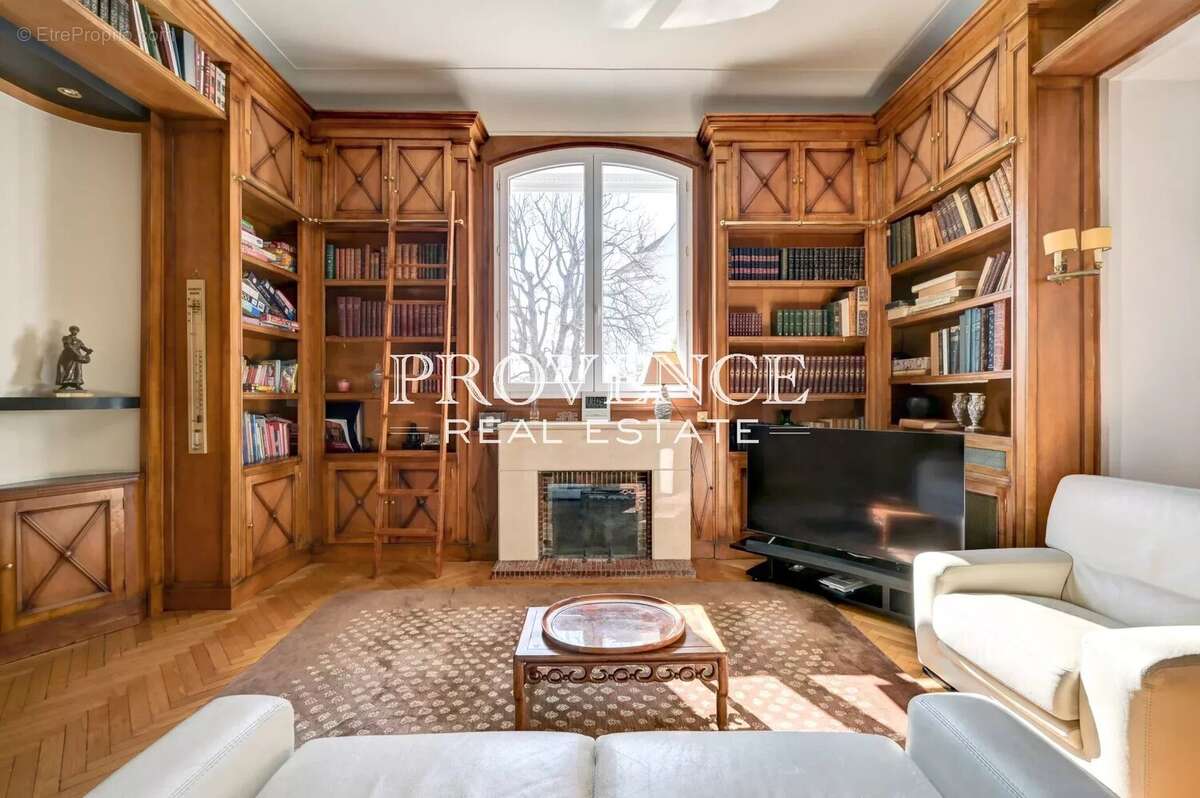 Maison à MARSEILLE-8E