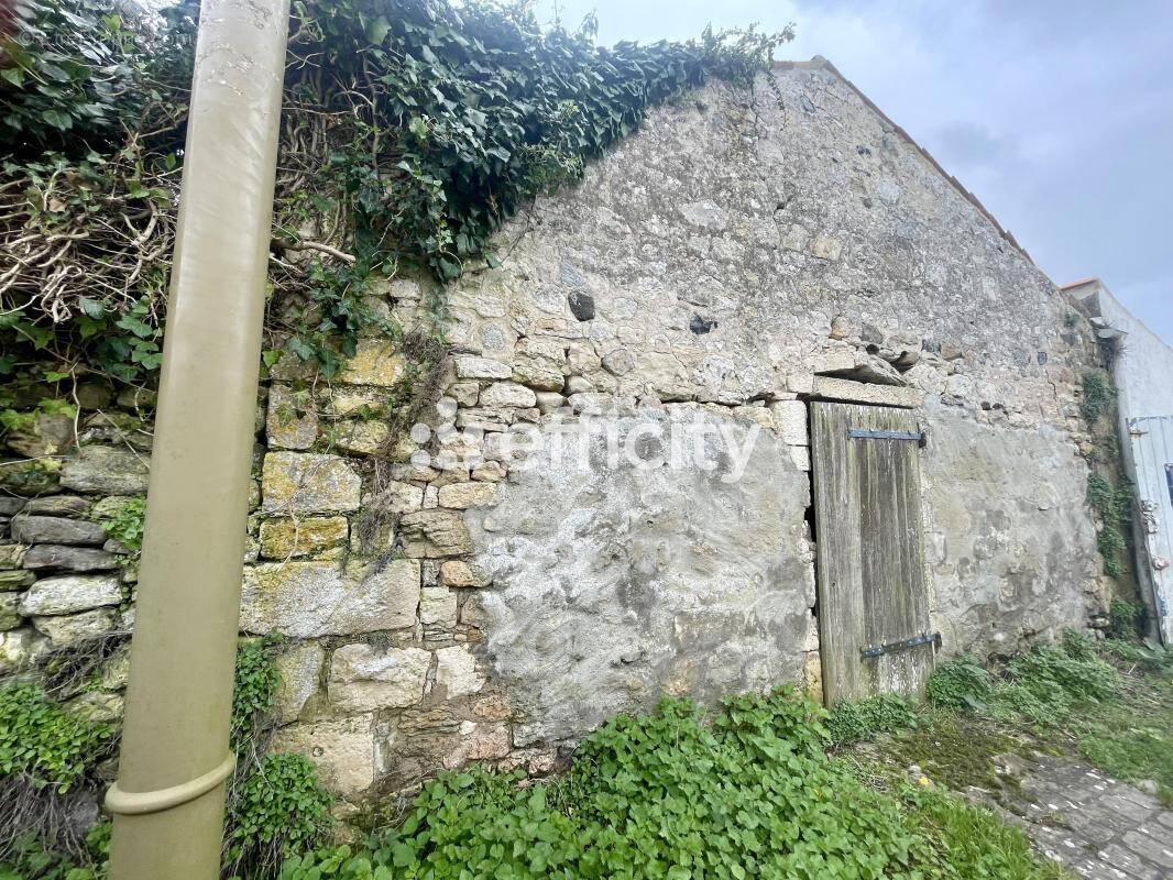 Maison à MARENNES