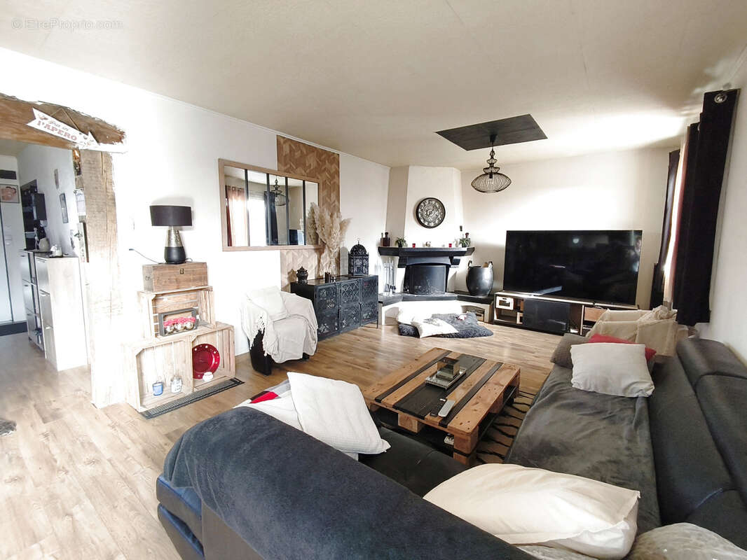 Maison à ECOMMOY
