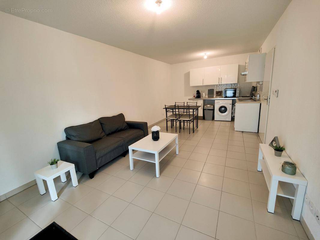 Appartement à CORNEBARRIEU