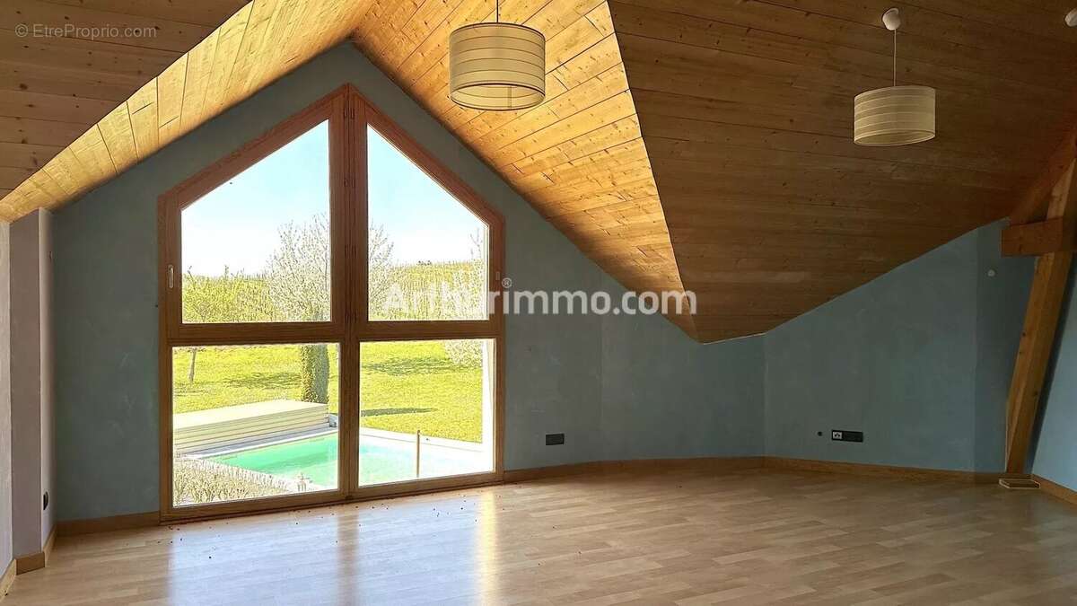 Maison à ROTALIER