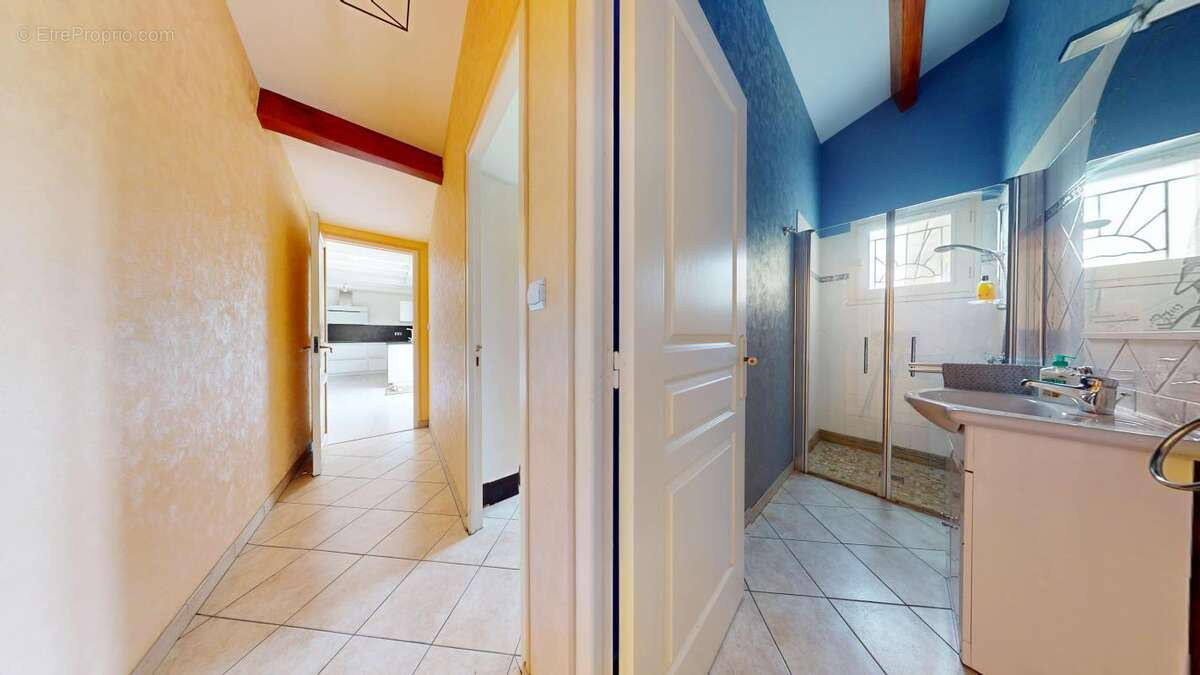 Maison 175 m² à Meursac  - photo 14