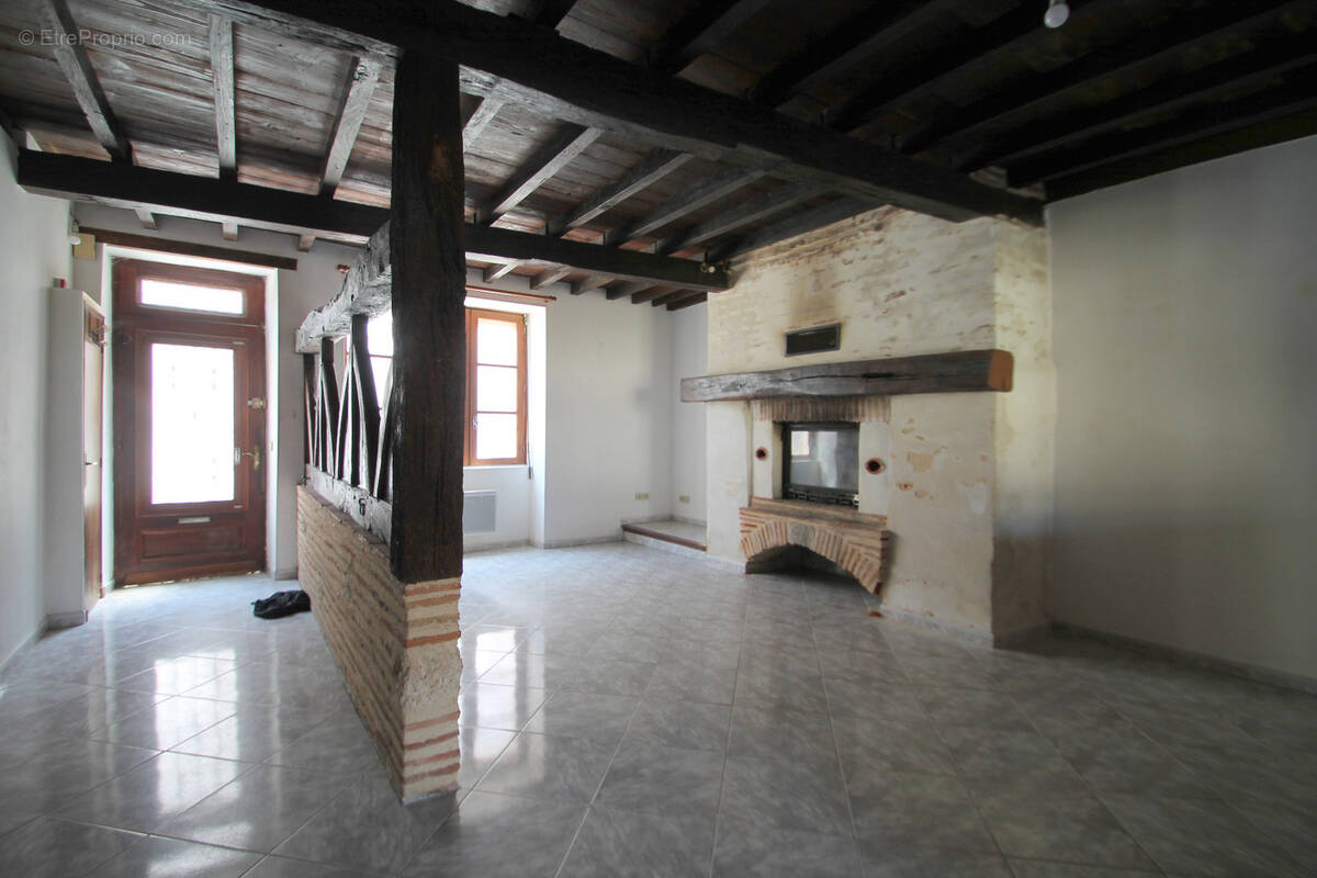 Maison à LE MAS-D'AGENAIS