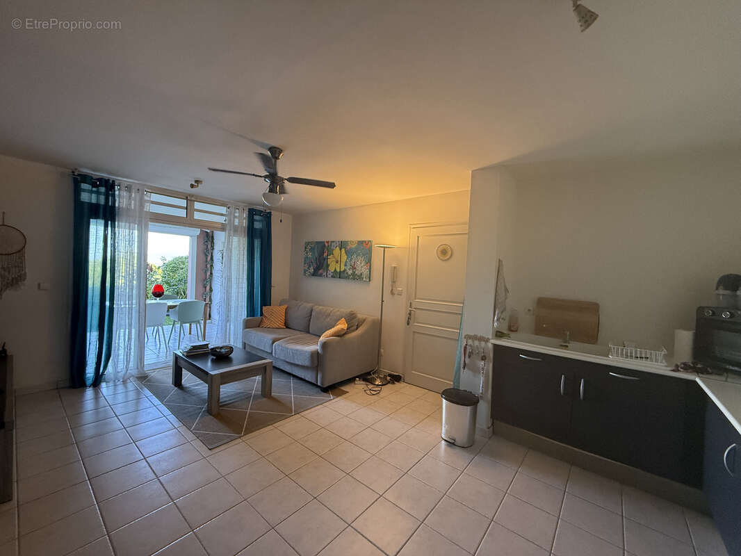 Appartement à LES TROIS-ILETS