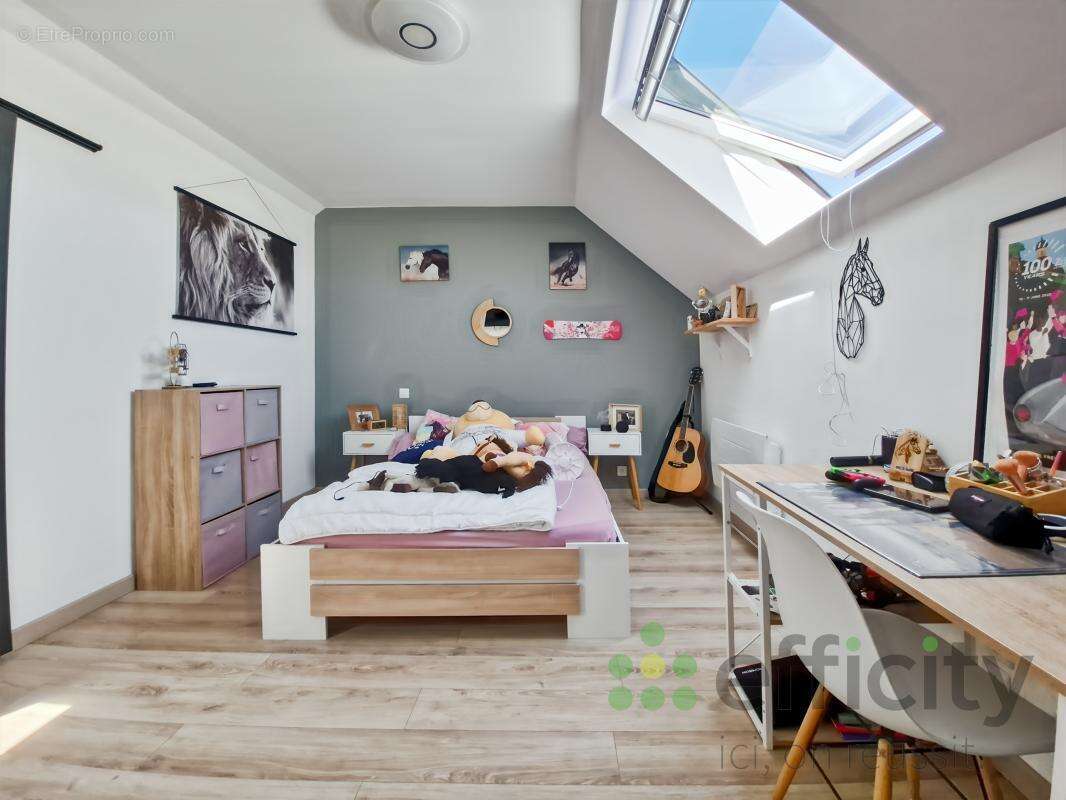 Maison 133 m² à Saint-Ouen-En-Belin  - photo 13