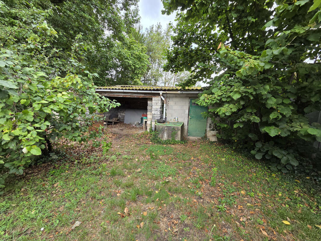 Maison à SAINTE-GENEVIEVE-DES-BOIS