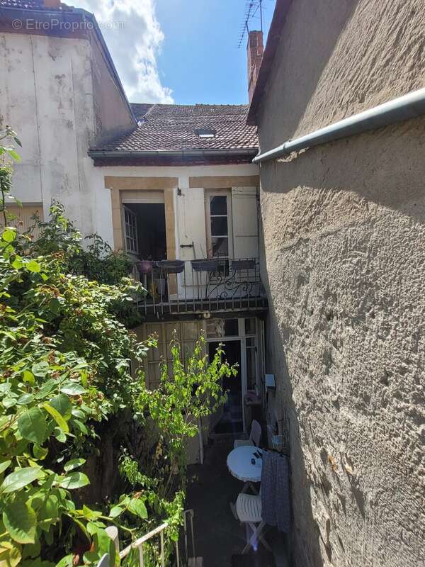 Immeuble 119 m² au centre de Saint-Pourçain-sur-Sioule - photo 30