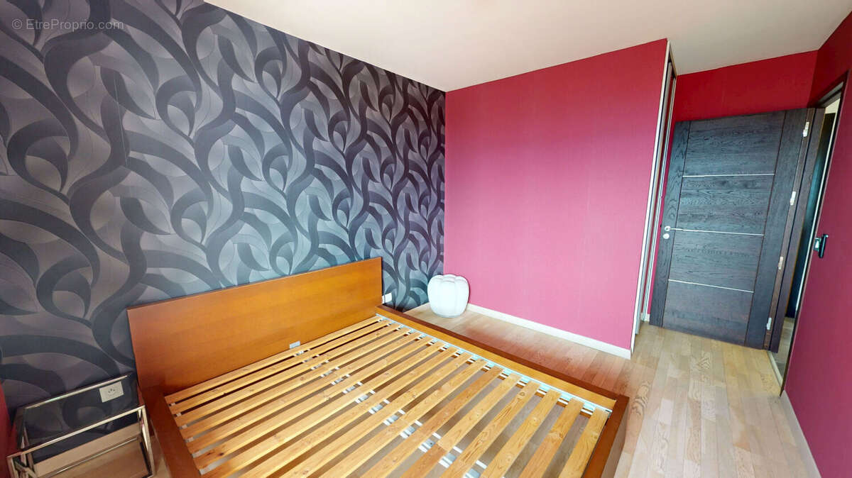 Appartement à SAINT-MARTIN-D'HERES