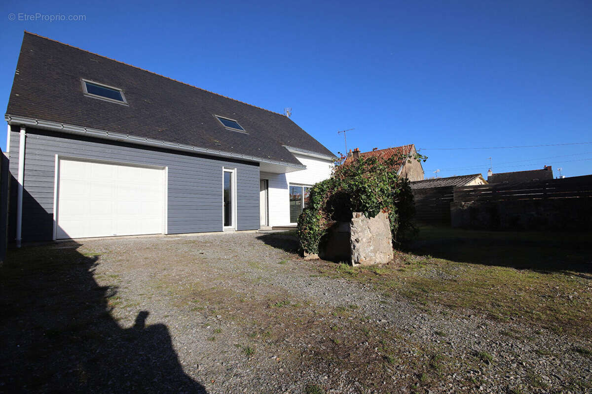 Maison à SAINT-JOACHIM