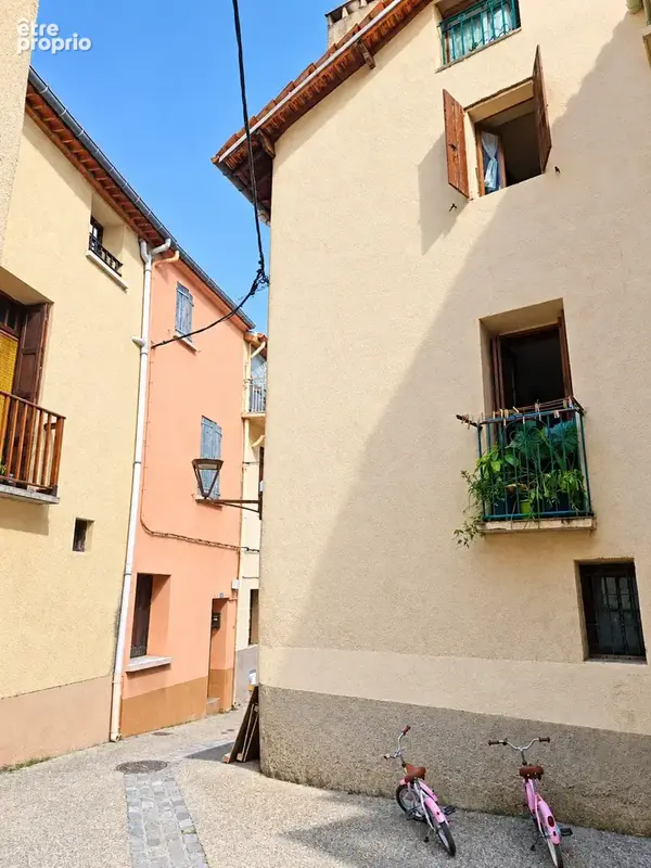 Charme, poêle à bois Godin et espace sous les toits - photo 7