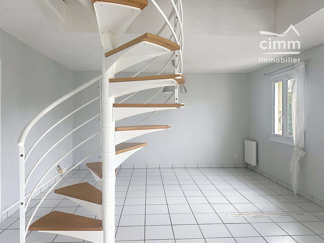 Maison à VILLEMANDEUR