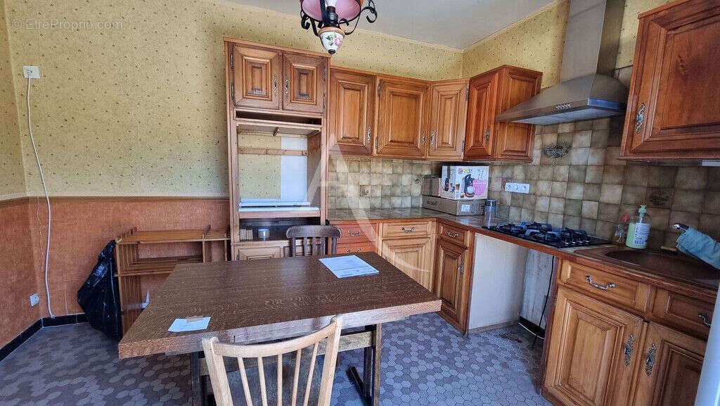 Maison à POUILLE